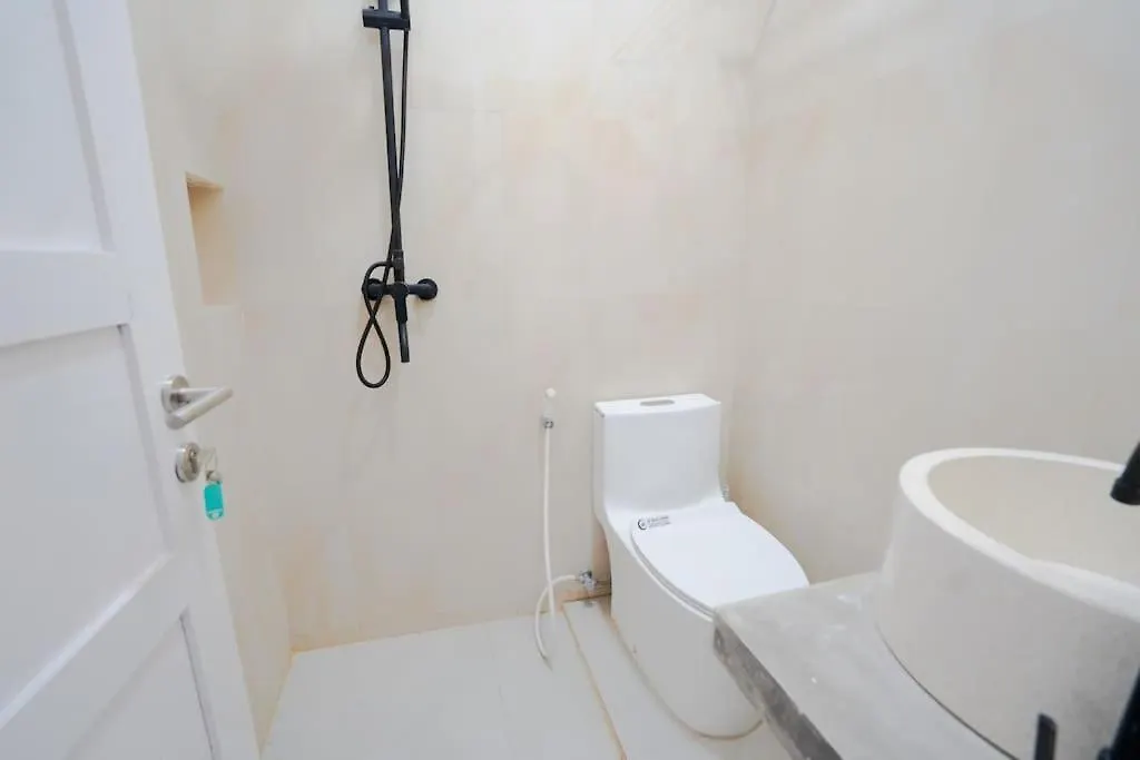 Two Bedrooms Entire House In Ungasan  Holiday home